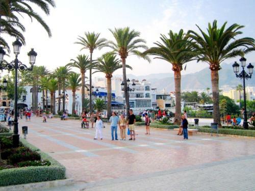Apartamento En Nerja Eksteriør bilde